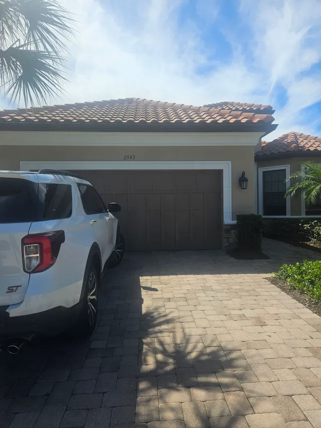 Professional painting project completed by Kranenburg Painting near Siesta Key, FL